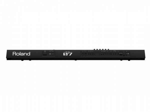 TECLADO ROLAND FA 07 WORSTATION 76 TECLAS