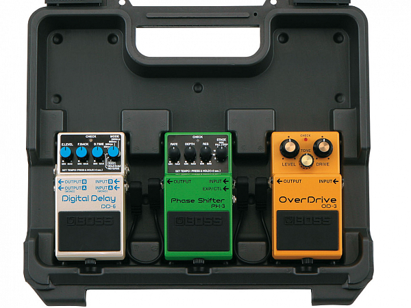 CASE BOSS # BCB 30X P/ 3 PEDAIS DE GUITARRA