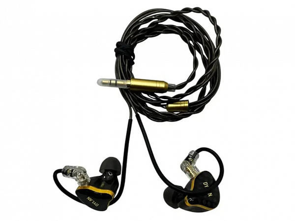 SISTEMA SEM FIO DYLAN IN EAR DSM 900 C/ 2 BODYPACKS TRUE DIVERSITY